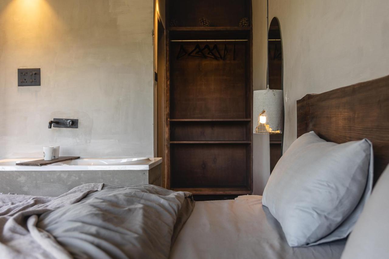 Ecstasy By Thhpsociety Bathtub Rooms Mukteshwar Εξωτερικό φωτογραφία