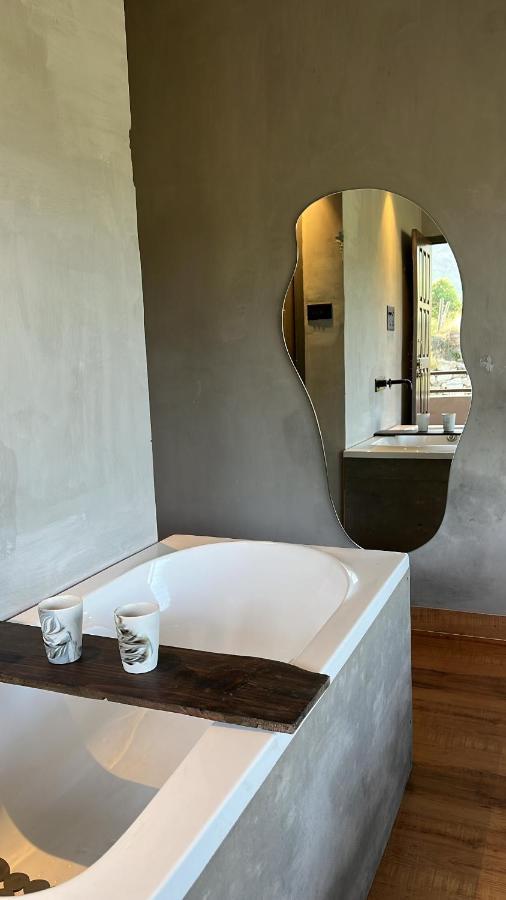 Ecstasy By Thhpsociety Bathtub Rooms Mukteshwar Εξωτερικό φωτογραφία